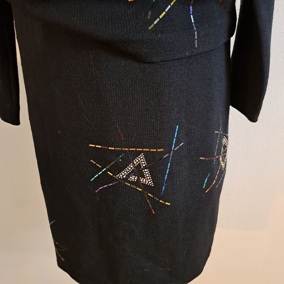 Vintage St. John Beaded Outfit - Picture 4 of 14